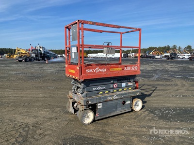 2016 Skyjack SJ3219 Scissor Lift