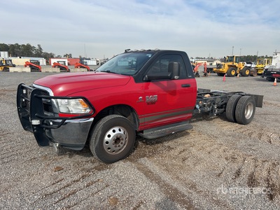 2018 Ram 3500 SLT 4x2 Cab and Chassis