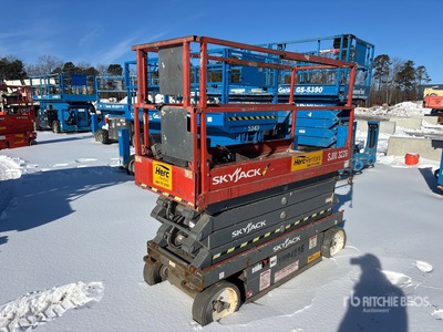 2016 Skyjack SJ3226 Scissor Lift