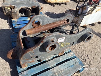 26 in Quick Coupler - Fits CNH CX350D