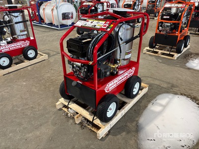 Easy-Kleen Magnum Gold Pressure Washer (Unused)