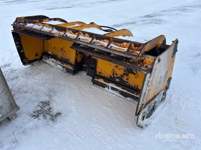 2012 Cotech EXTREV-7-12 7 ft 3 in Hydraulic Reversing Pala para nieve