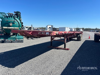 2000 Fruehauf 45 ft T/A Flatbed Trailer