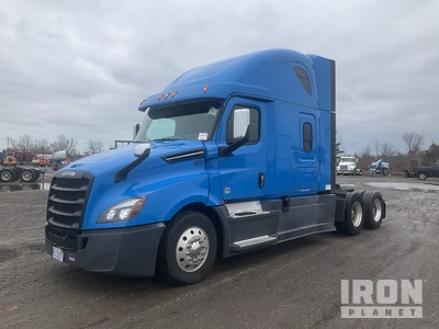 2019 Freightliner Cascadia 126 6x4 تراكتور شاحنة كابينة النوم (ثنائية المحور)