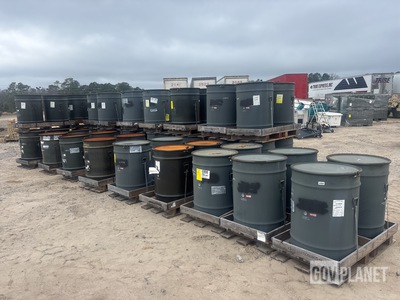 (52) Metal Storage Drums