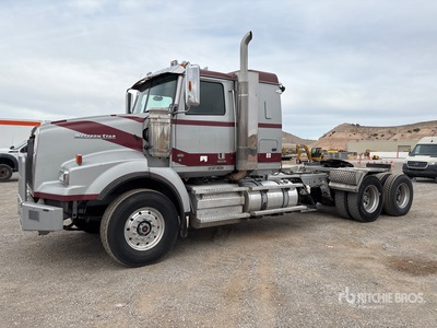 2016 Western Star 4900EX 6x4 Heavy Haul T/A Sleeper Truck Tractor