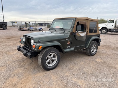 1998 Jeep Wrangler Sahara 4WD SUV