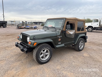 1998 Jeep Wrangler Sahara 4WD SUV