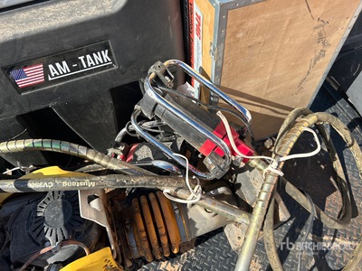 Quantity of (2) Mustang CV3500 Betonrüttler