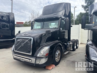 2013 Volvo Day Cab 6x4 T/A Day Cab Truck Tractor (Inoperable)