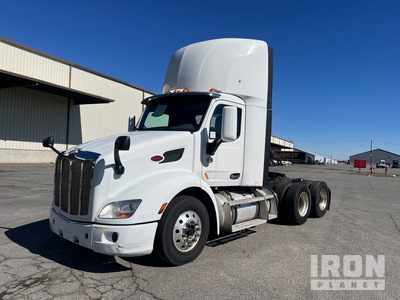 2017 Peterbilt 579 6x4 Day Cab Prime Mover