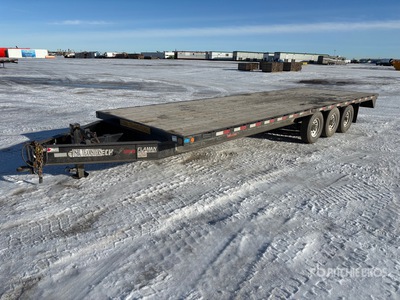 2022 Trailtech 26 ft Tri/A Equipment Trailer