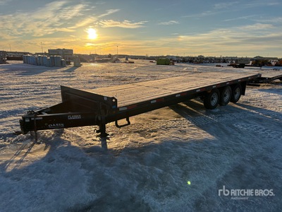 2023 Oasis 26 ft Tri/A Equipment Trailer