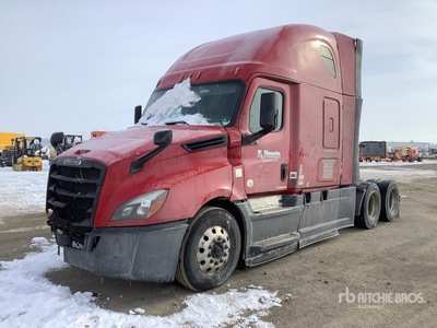 2020 Freightliner Cascadia 126 6x4 T/A Sleeper Truck Tractor