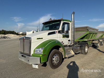 2025 Kenworth T880 4x2 S/A Day Cab Truck Tractor