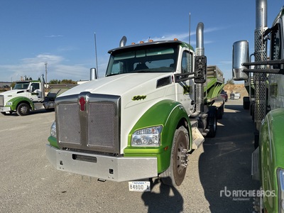 2025 Kenworth T880 4x2 S/A Day Cab Truck Tractor