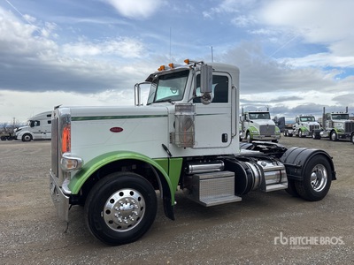 2015 Peterbilt 389 4x2 S/A Day Cab Truck Tractor