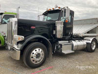 2012 Peterbilt 389 4x2 S/A Day Cab Truck Tractor