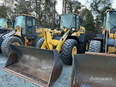 2022 Komatsu WA270-8 Wheel Loader