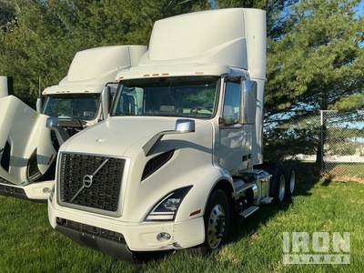 2020 Volvo VNR 6x4 T/A Day Cab Truck Tractor