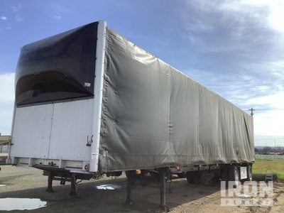 1997 East 46 ft T/A Pritsche-Plane Anhänger