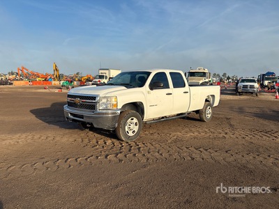 2012 GMC 2500 HD 4x2 Crew Cab Pickup