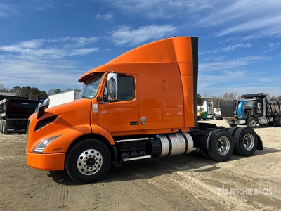 2019 Volvo VNR 6x4 T/A Sleeper Truck Tractor