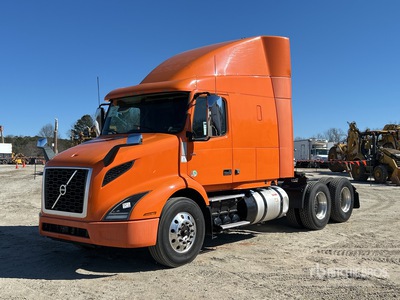 2019 Volvo VNR 6x4 تراكتور شاحنة كابينة النوم (ثنائية المحور)