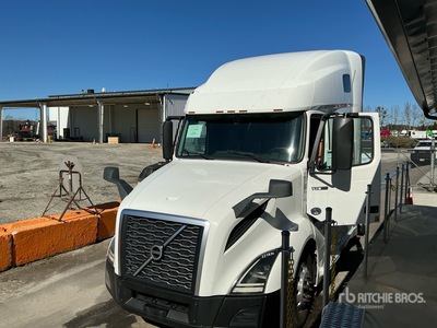 2019 Volvo VNL760 T/A Slaapcabine Trekker