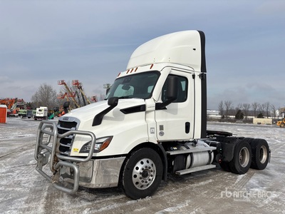 2021 Freightliner Cascadia 116 6x2 T/A Day Cab Truck Tractor