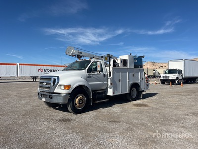 2006 Ford F-750 4x2 Service Truck