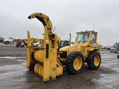 2000 Vohl DV904 6 ft 9 in Snow Blower