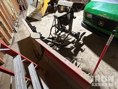 Western MVP Plus Ultra Mount 8 ft 6 in 2 Way Snow Plow