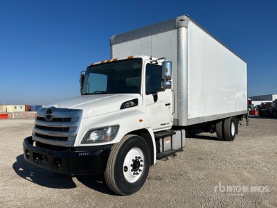 2019 Hino 268 4x4 Moving Van Truck