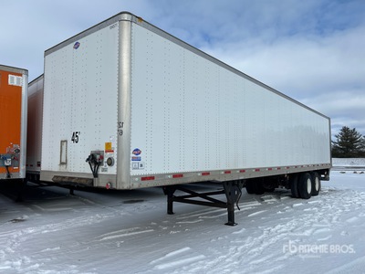 2017 Utility 45 ft x 102 in T/A Van Trailer