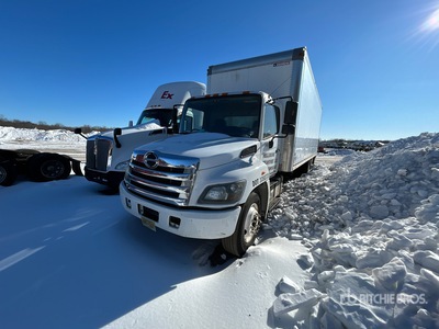 2016 Hino 268 4x2 Moving Van Truck (Inoperable)