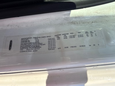 2020 Freightliner Cascadia 126 6x4 T/A Sleeper Truck Tractor