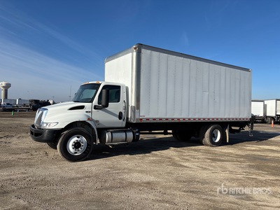 2021 International MV607 4x2 Kastenwägen