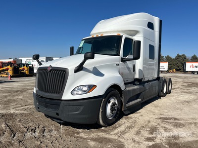 2023 International LT625 6x4 T/A Sleeper Truck Tractor