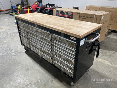 Savannah Stealth 6 ft 17-Drawer Workbench (Unused)