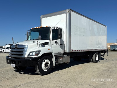 2018 Hino 338 4x2 Furgonetka