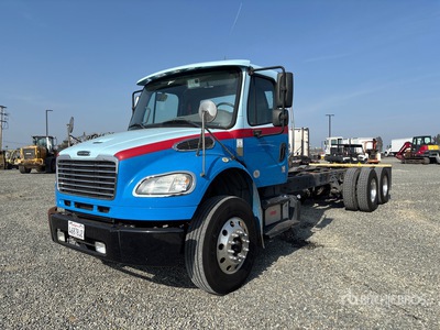 2018 Freightliner M2 106 6x4 Autocarro cabina e telaio