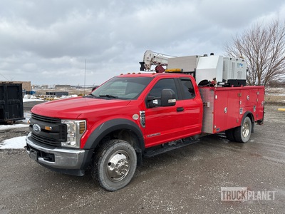 2018 Ford F-550 XL 4x2 Extended Cab Service Truck