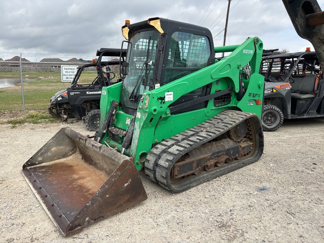 2021 Bobcat T740 Compact Track Loader