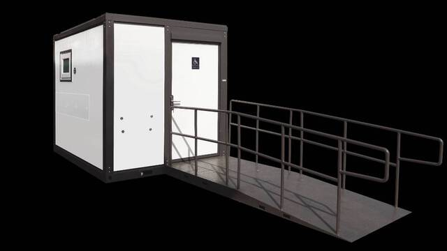 Bastone Portable Toilet w/ Disability Access (Unused)