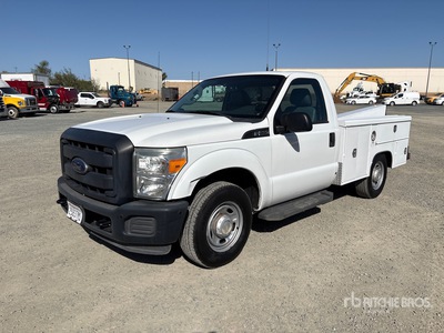 2013 Ford F-250 XLT 4x2 Utility Truck