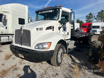 2016 Kenworth T270 4x2 Schiebeplateauschleppwagen