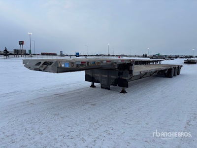 2007 Manac 14352A00 Tri/A 53 ft - 70 ft Extendable Step Deck Trailer