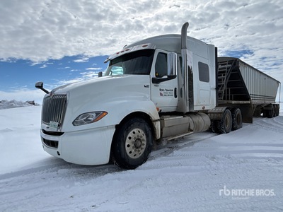 2020 International LT625 6x4 T/A Sleeper Truck Tractor