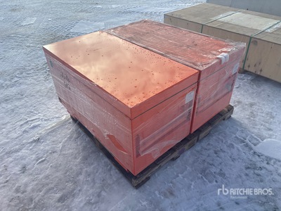 Quantity of (2) ジョブサイト ボックス (Unused)